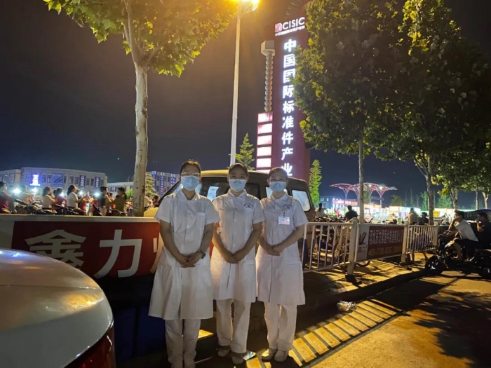 小地摊，大公益(第一天)——永年区第一医院急救知识宣讲团